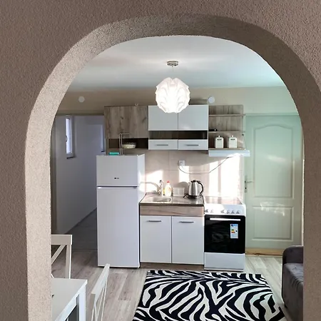 Happy 4 * Kragujevac