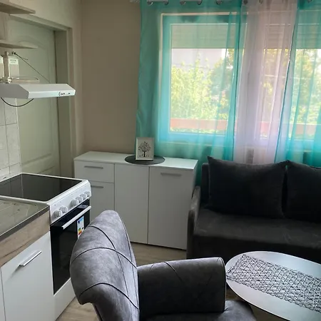 Happy 4 * Kragujevac