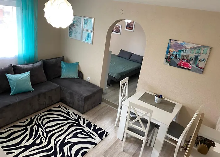 Apartamento Happy 4 *